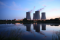 Grandes cheminées d'un site nucléaire