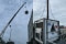 Levage avec une grue d'un refroidisseur de liquide par air